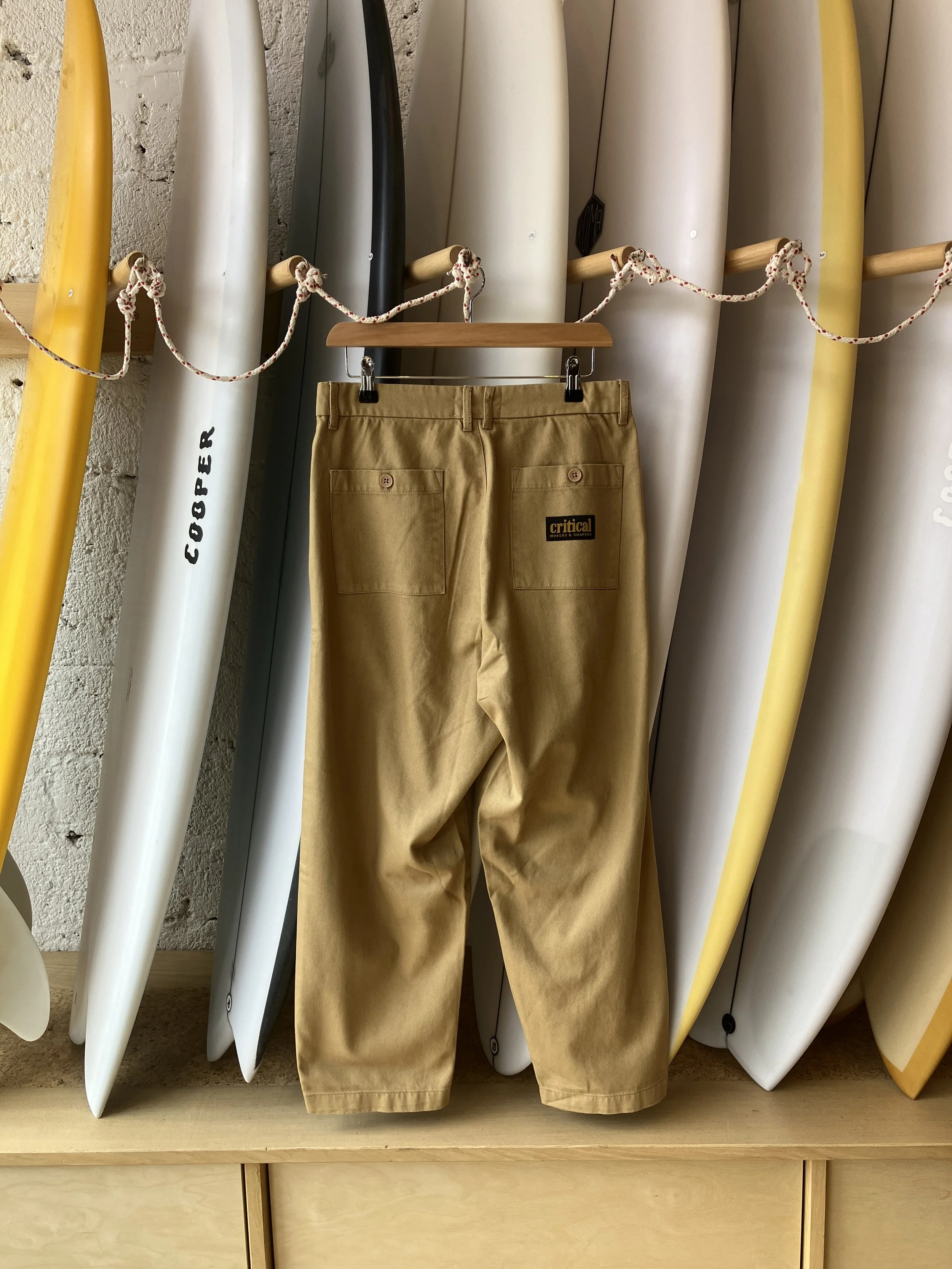 パンツ TCSS Fever Cord Walkshort Sunset size30 Fever Cord Walkshort - Vintage Black – The Critical Slide